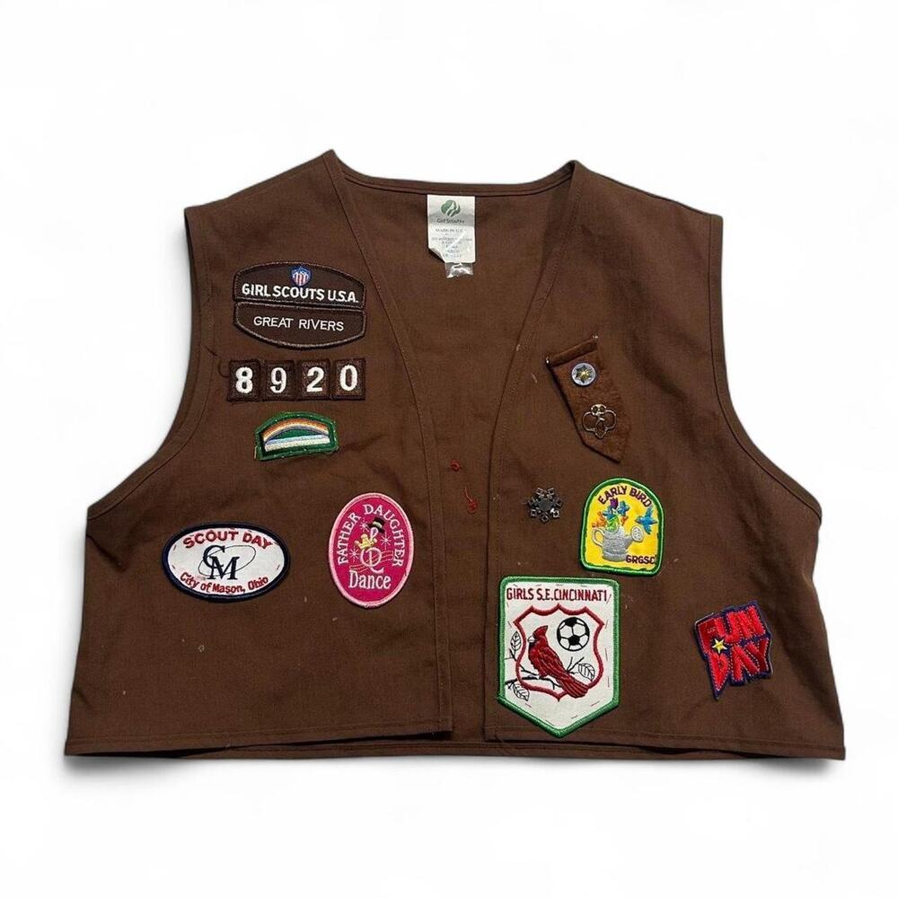 Vintage girl scouts brownie patch